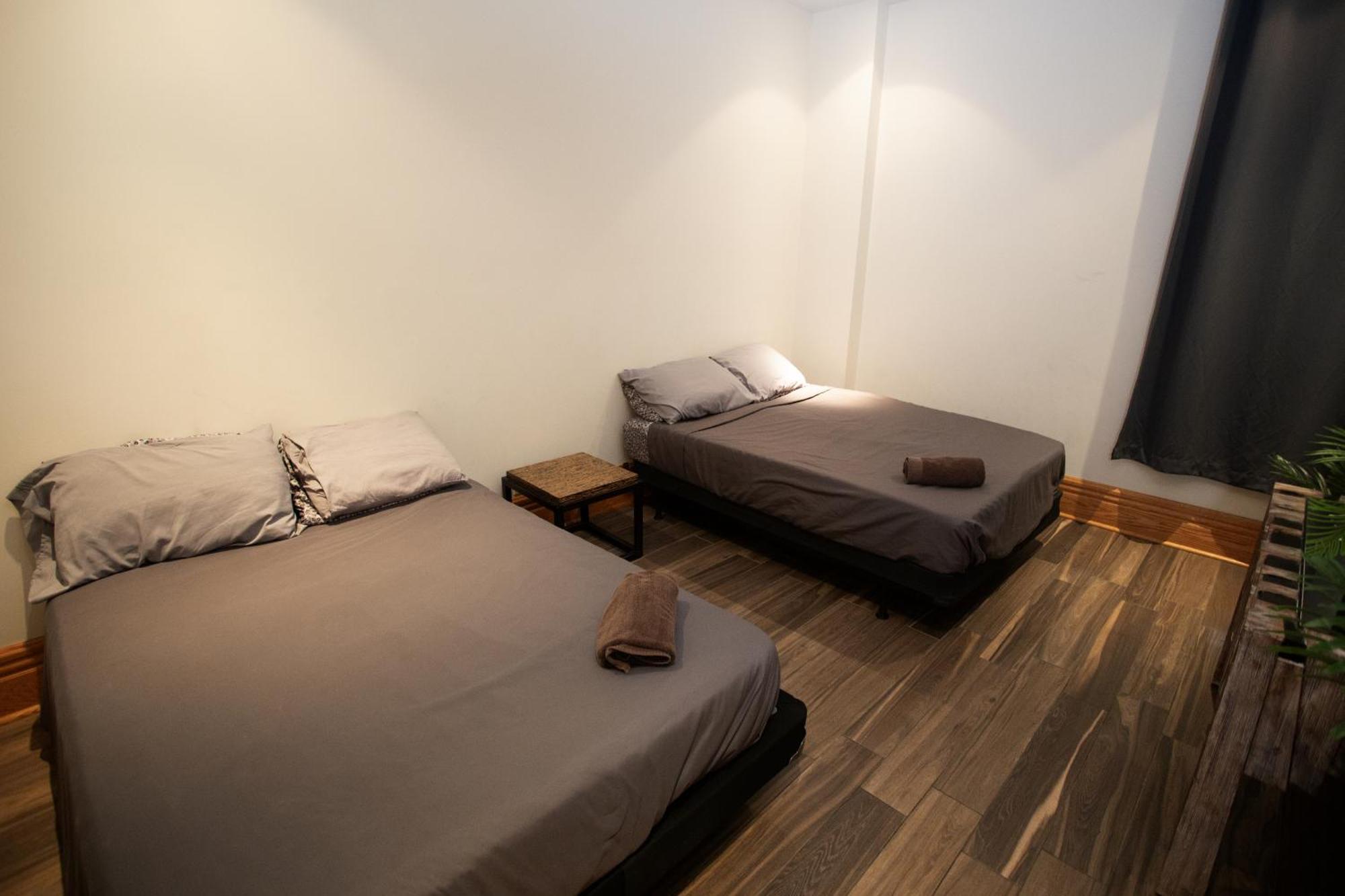 Spacious Downtown Montreal Apartment, 4Br-2Ba,Free Wifi Montréal Exterior foto