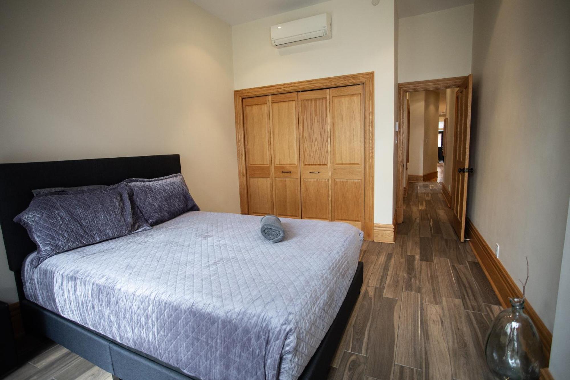 Spacious Downtown Montreal Apartment, 4Br-2Ba,Free Wifi Montréal Exterior foto